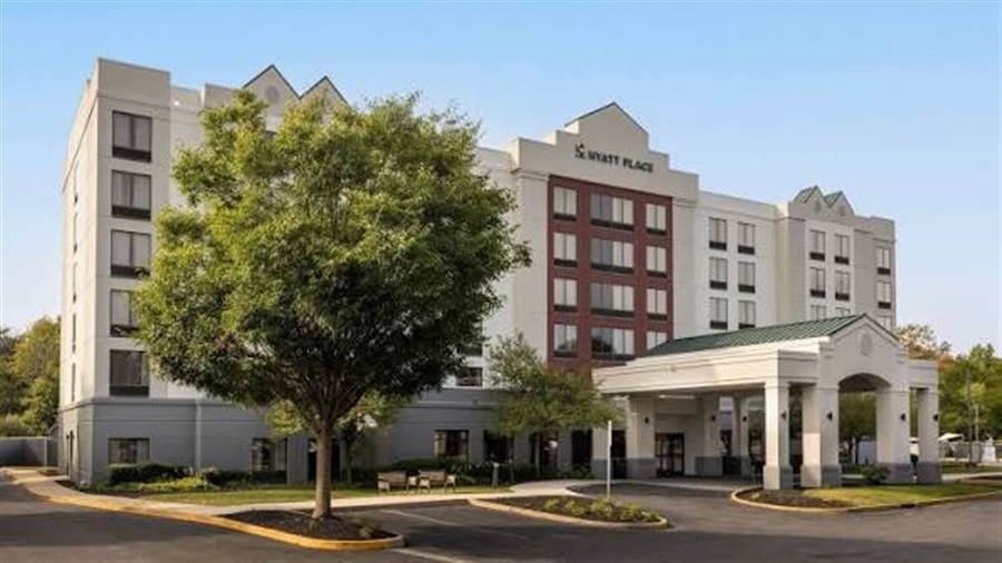 Exterior of a Hyatt Place hotel serving the New York and New Jersey market